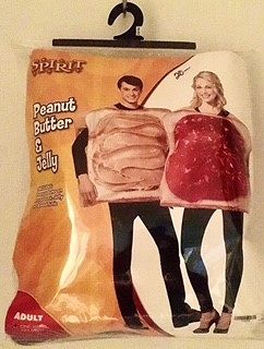 GREAT HALLOWEEN COUPLES COSTUMES